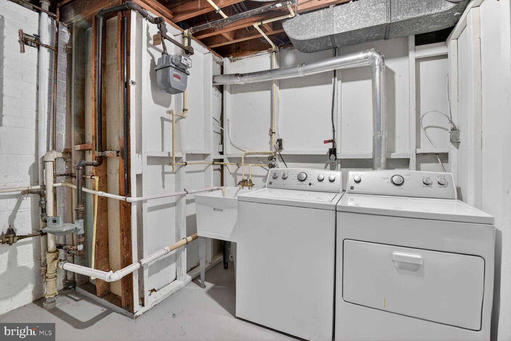 BETHESDA OVERLOOK - Residential