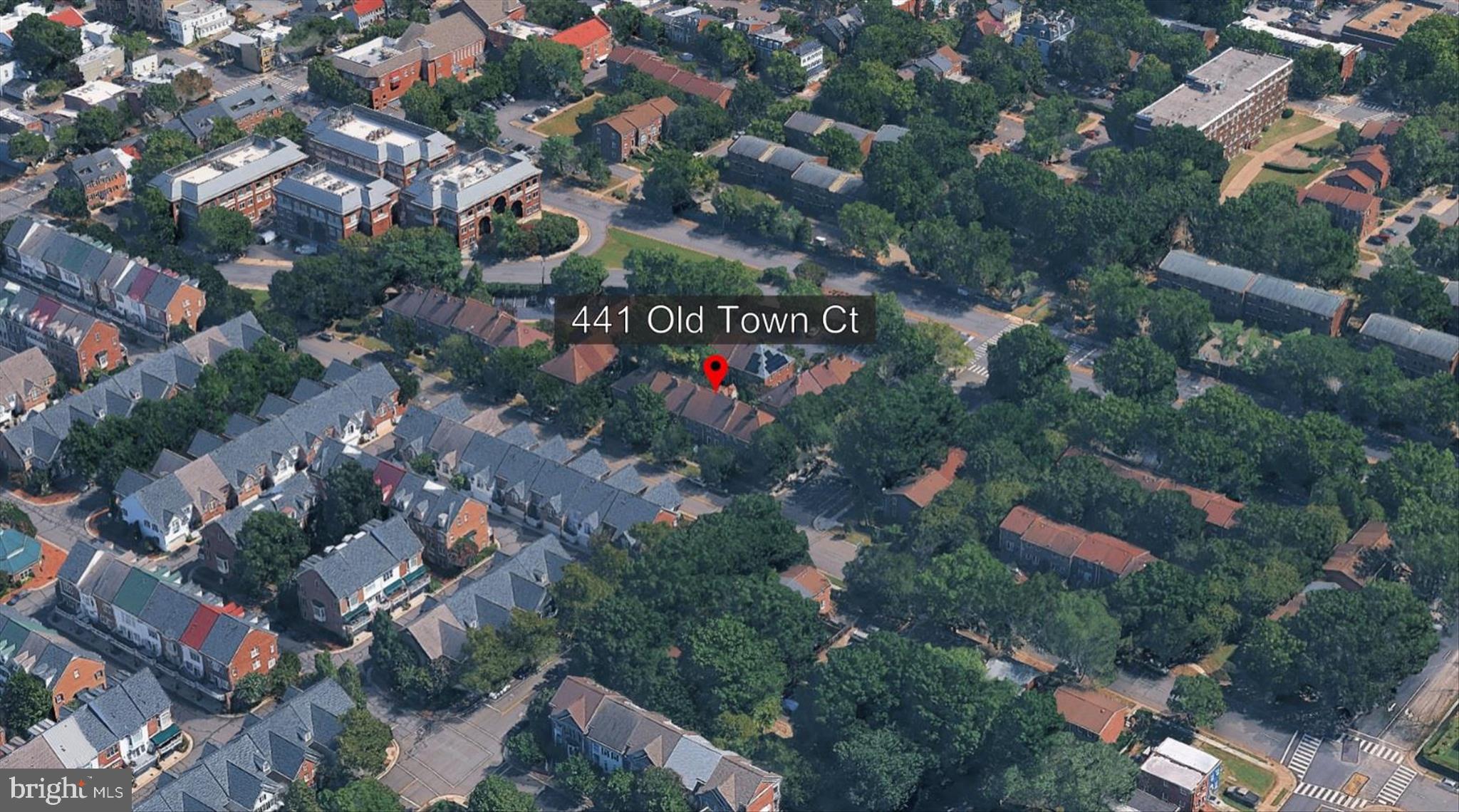OLD TOWN COMMONS - Residential Lease