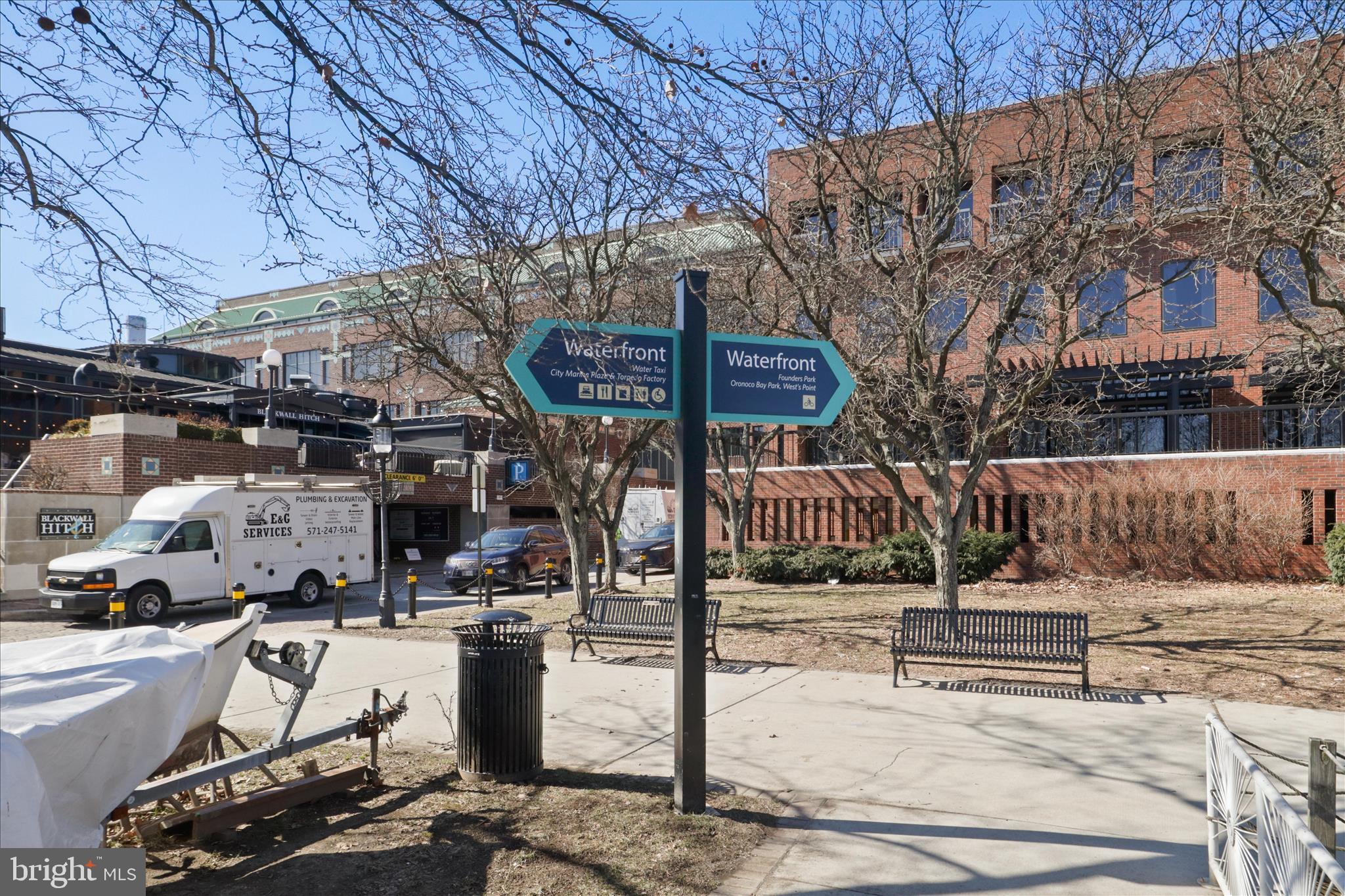 OLD TOWN COMMONS - Residential Lease