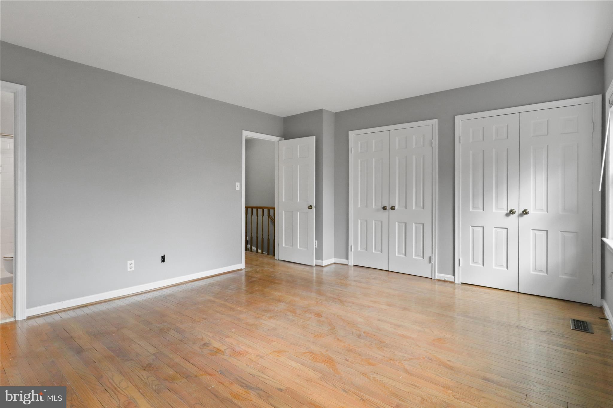 OLD TOWN COMMONS - Residential Lease