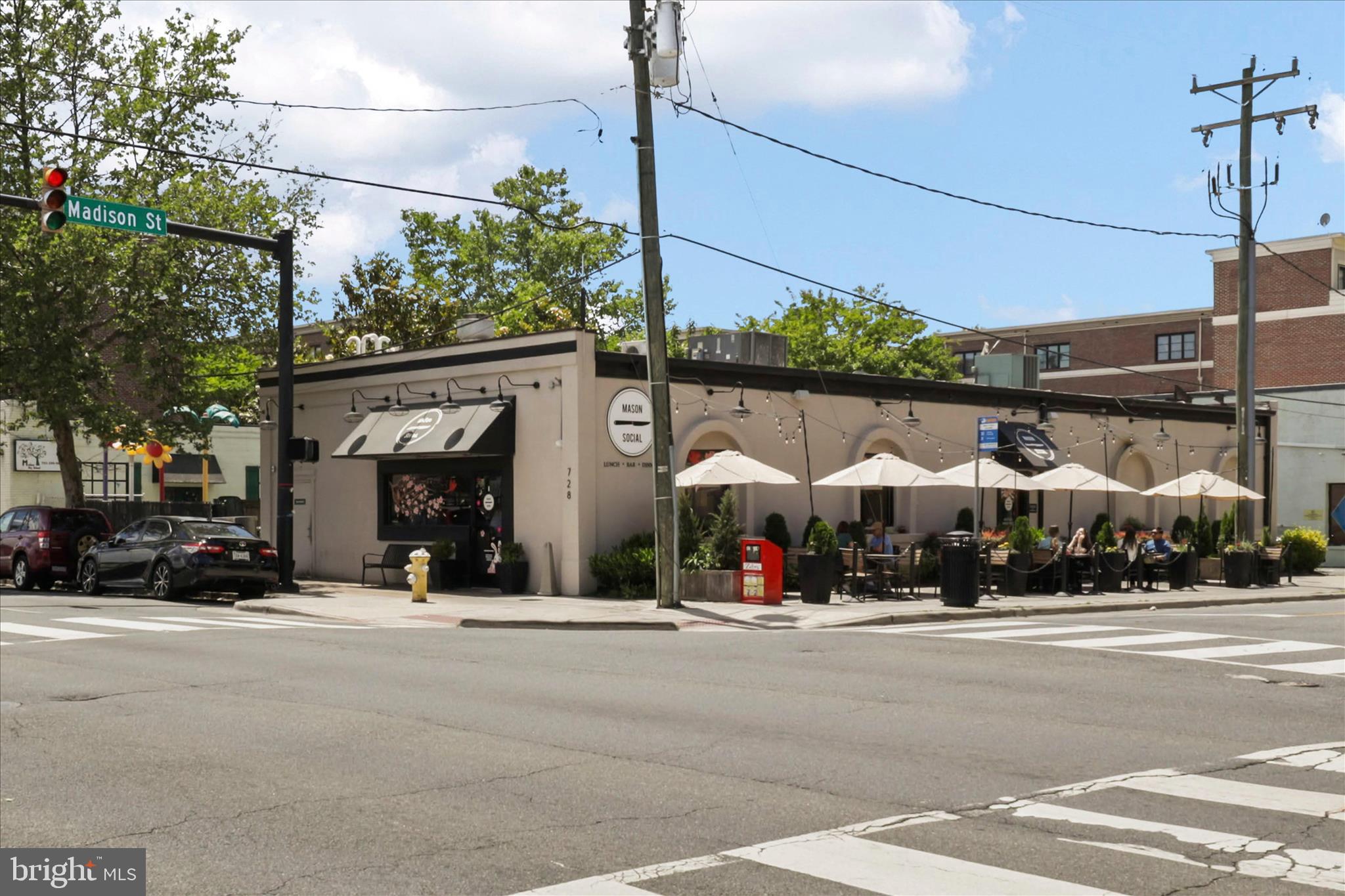 OLD TOWN COMMONS - Residential Lease