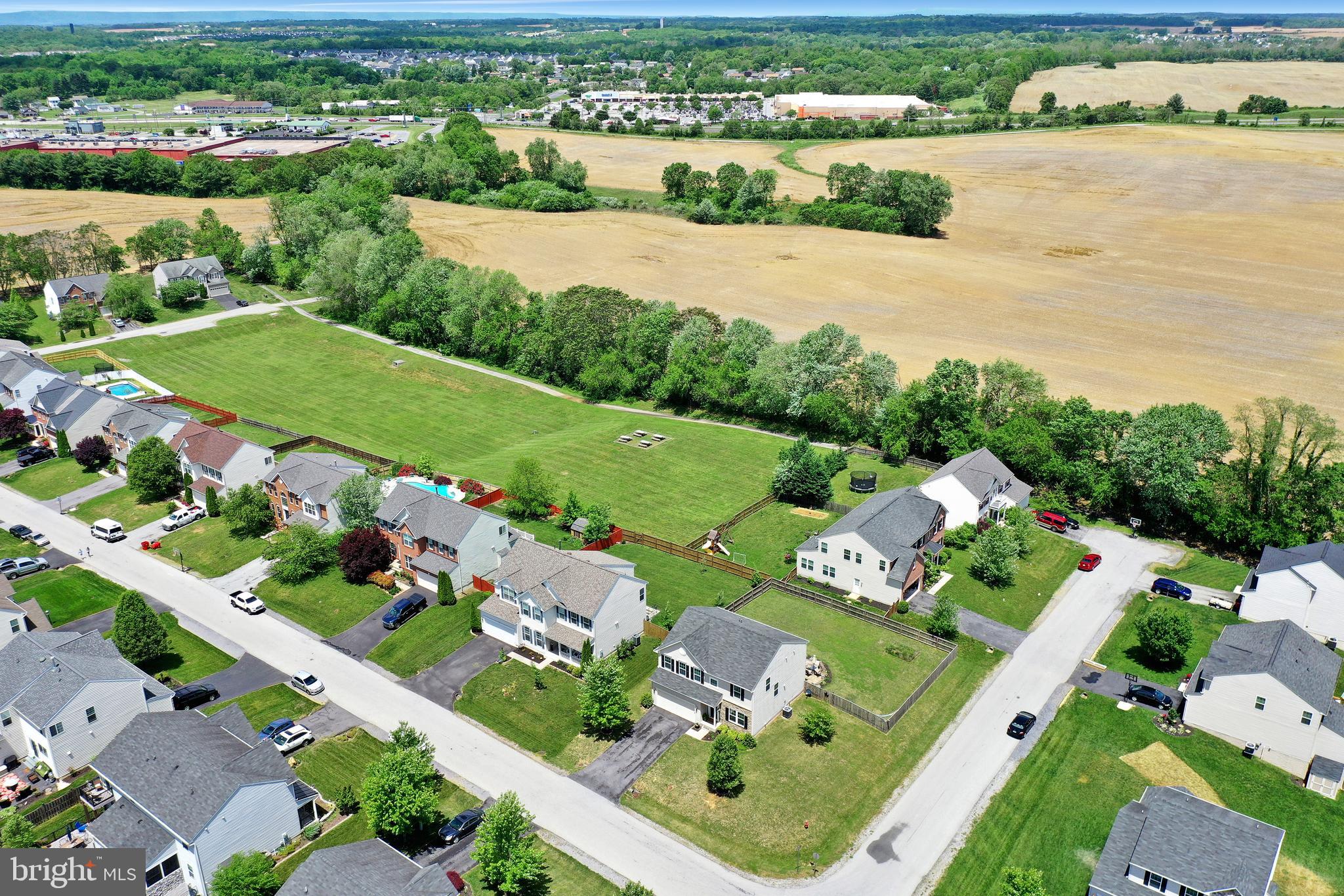 DEMORY FARM - Residential