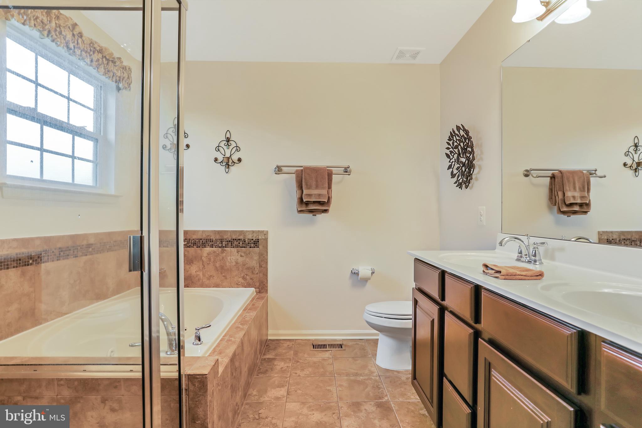 DEMORY FARM - Residential