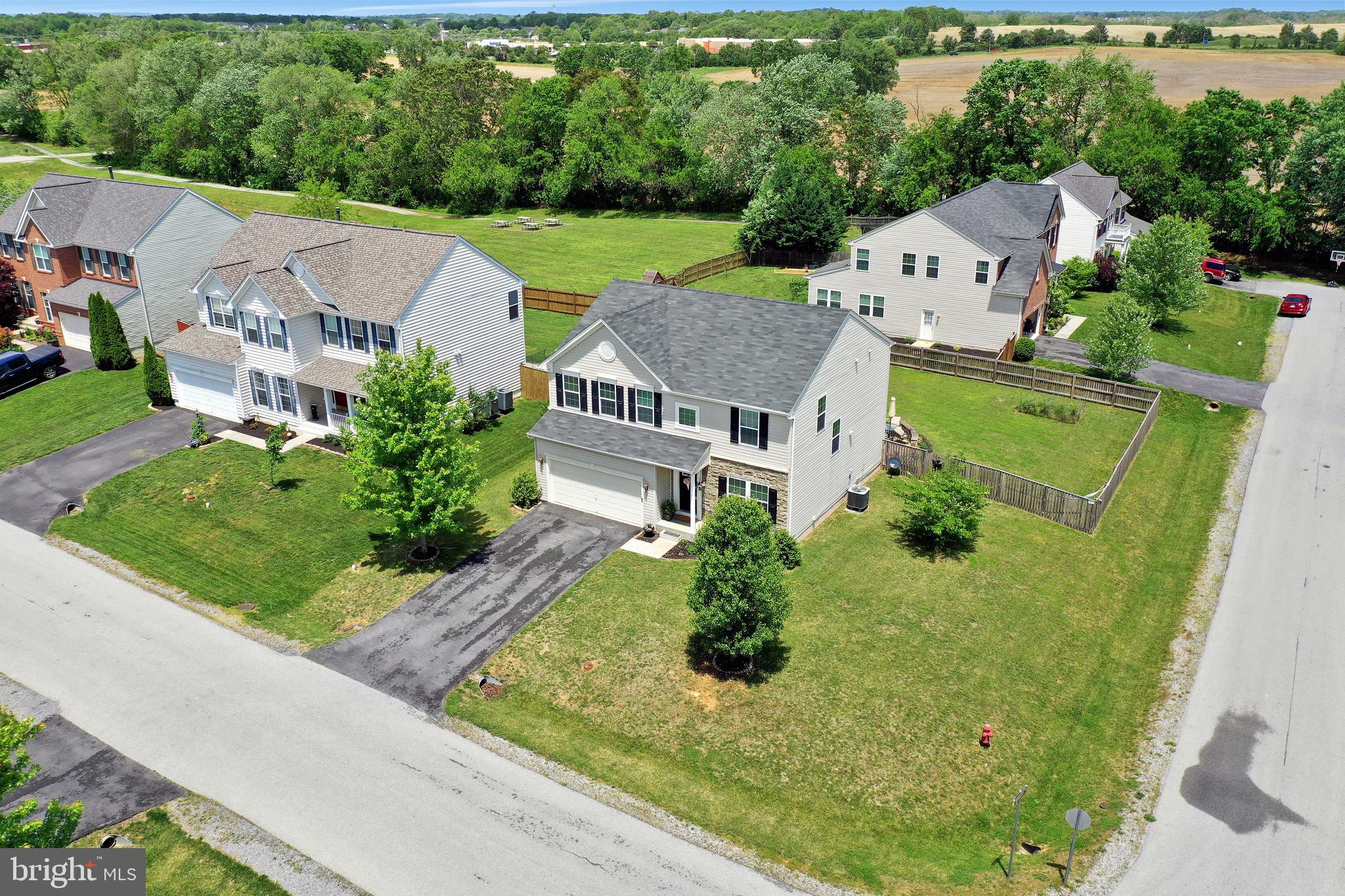 DEMORY FARM - Residential