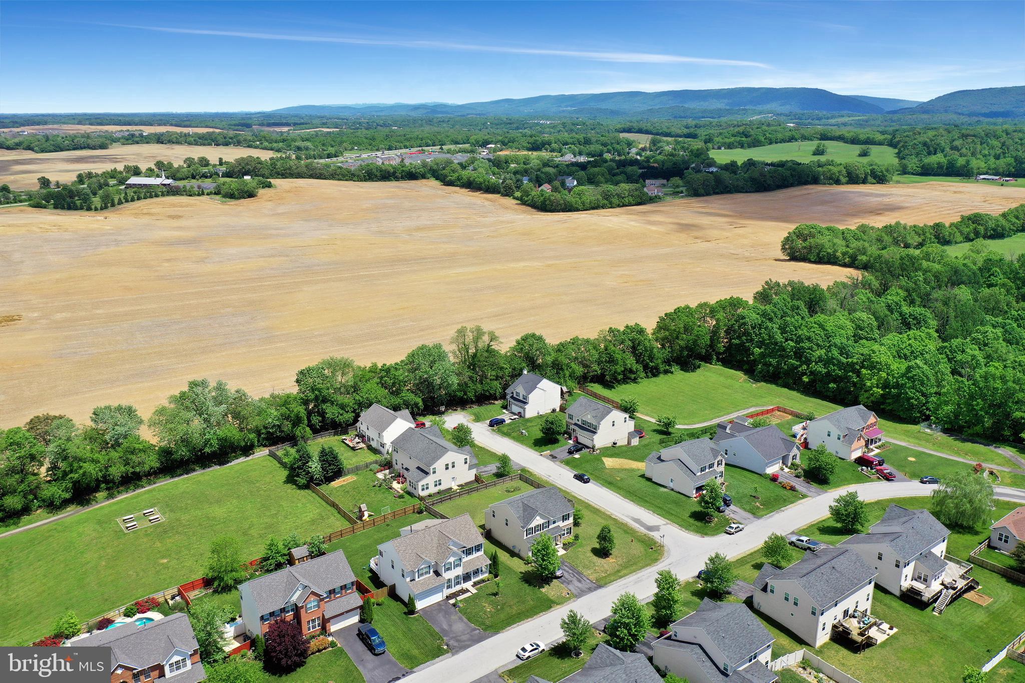 DEMORY FARM - Residential