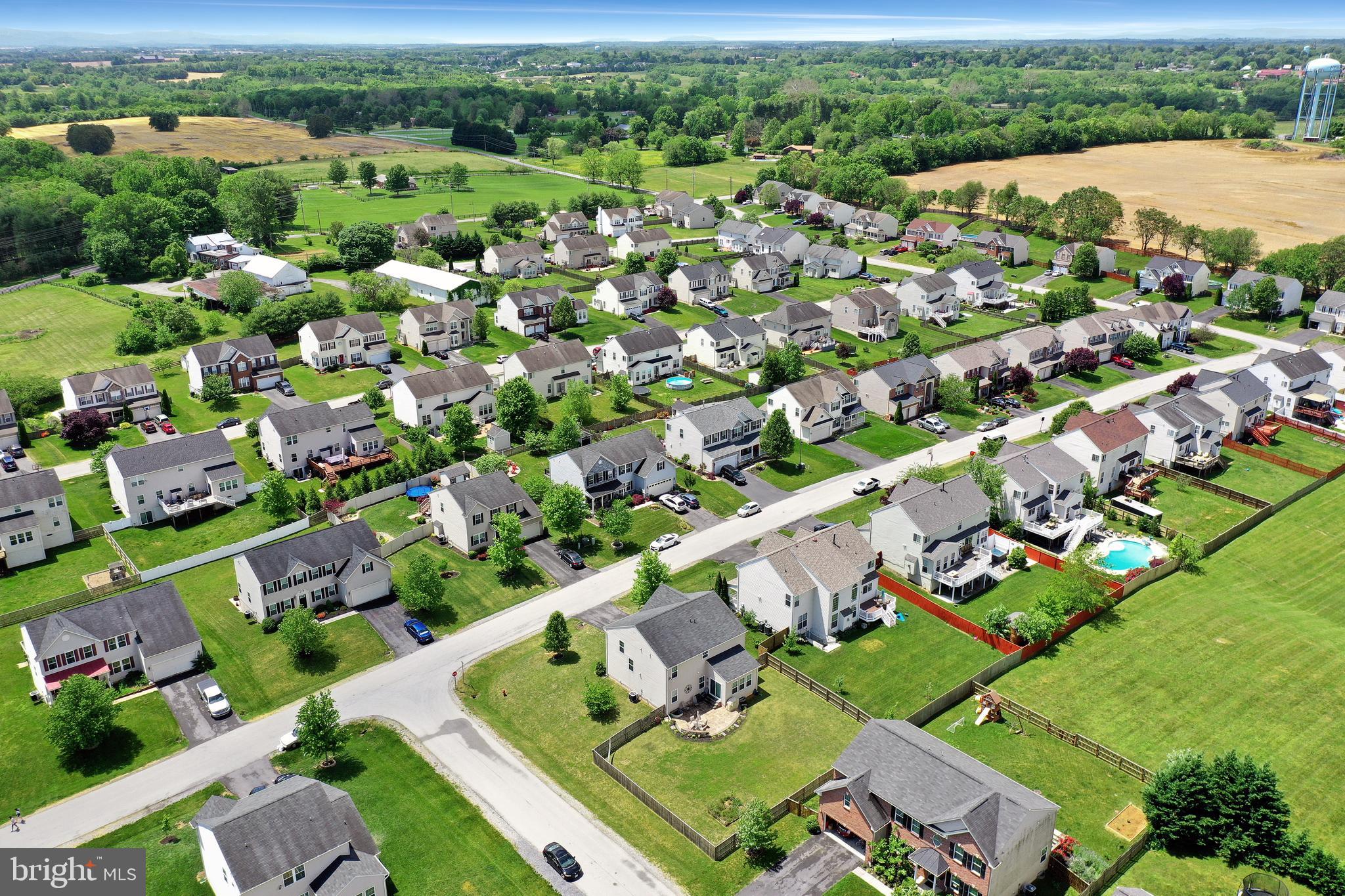 DEMORY FARM - Residential