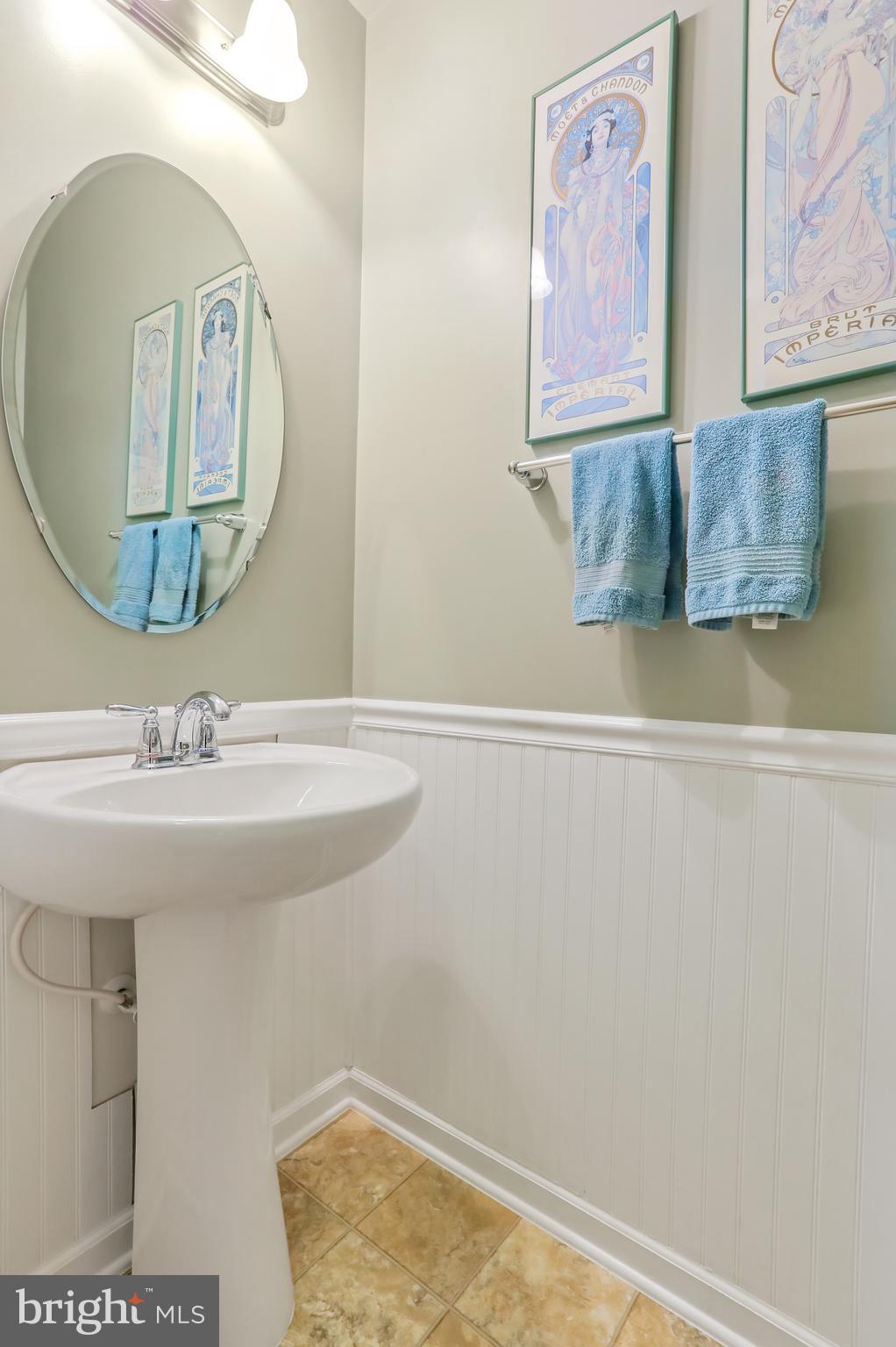 DEMORY FARM - Residential