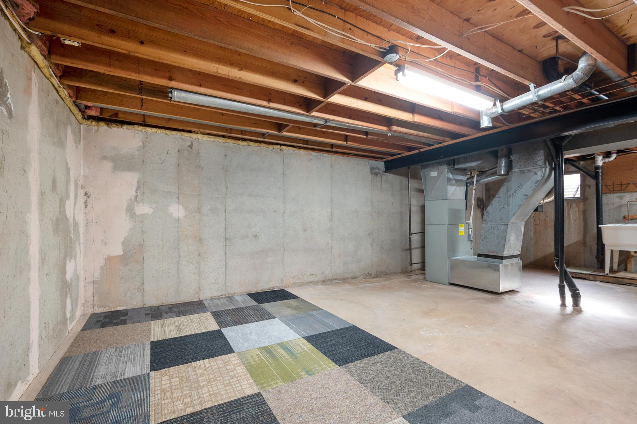 MIDDLERIDGE - Residential Lease