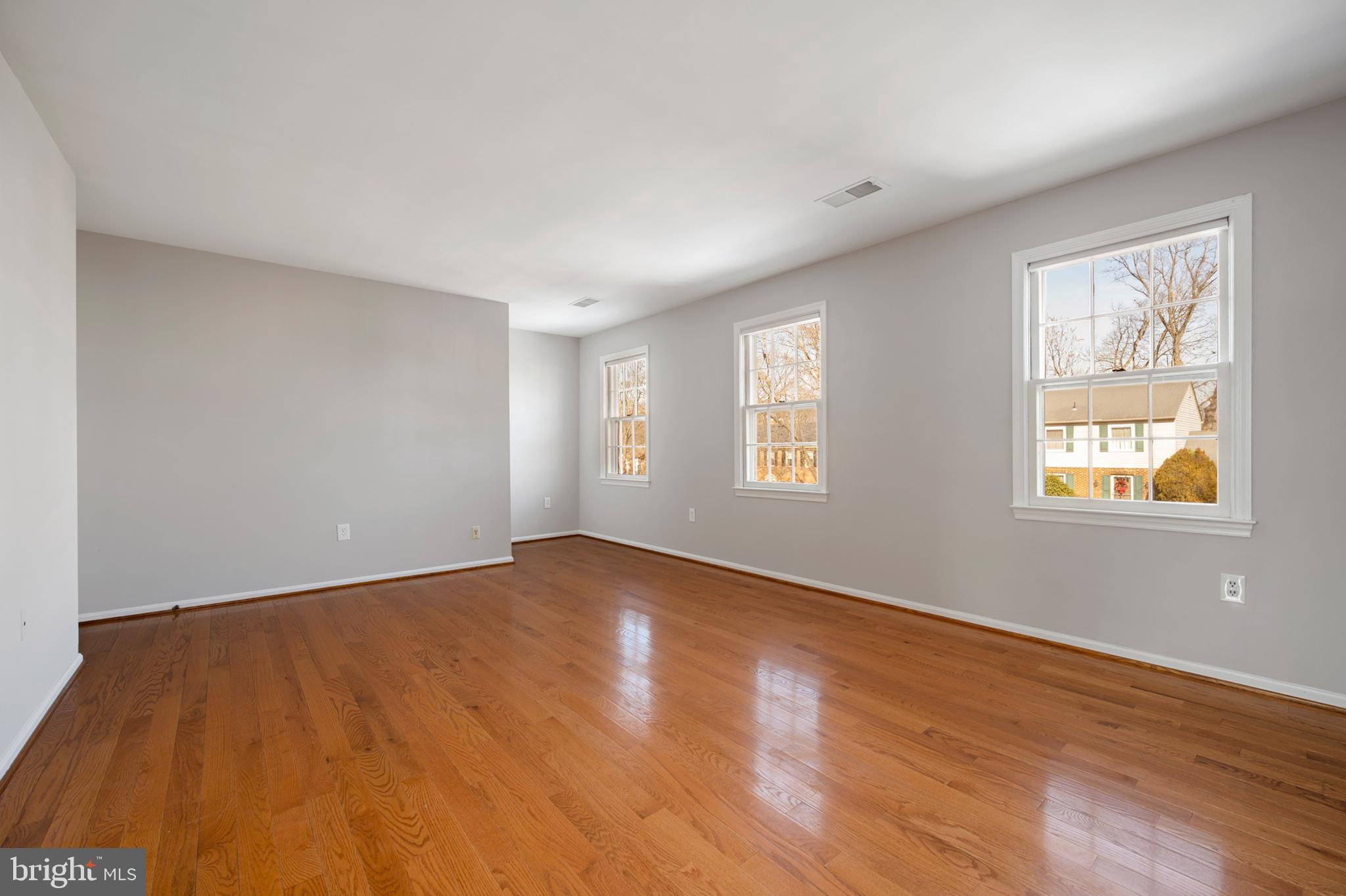 MIDDLERIDGE - Residential Lease