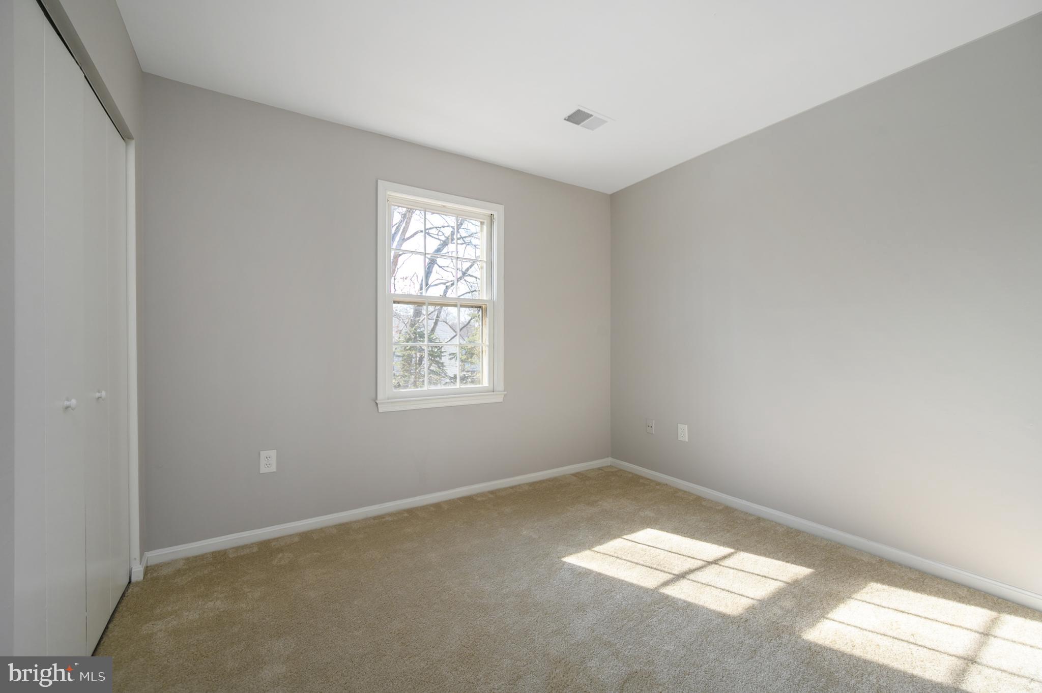 MIDDLERIDGE - Residential Lease