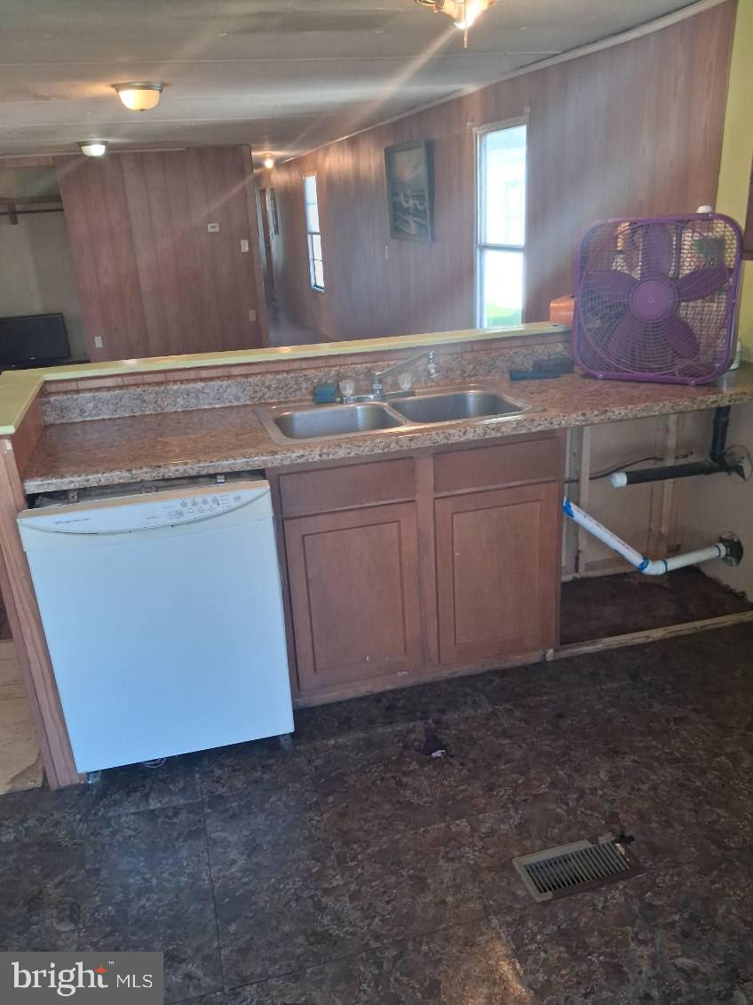 20 TOWN MILLS MOBILE HOME PARK