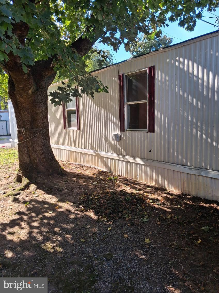 20 TOWN MILLS MOBILE HOME PARK