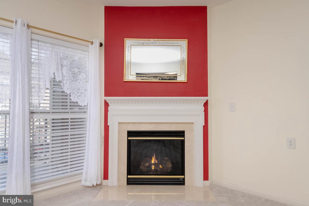 HEARTHSTONE AT VILLAGE SQUARE - Residential