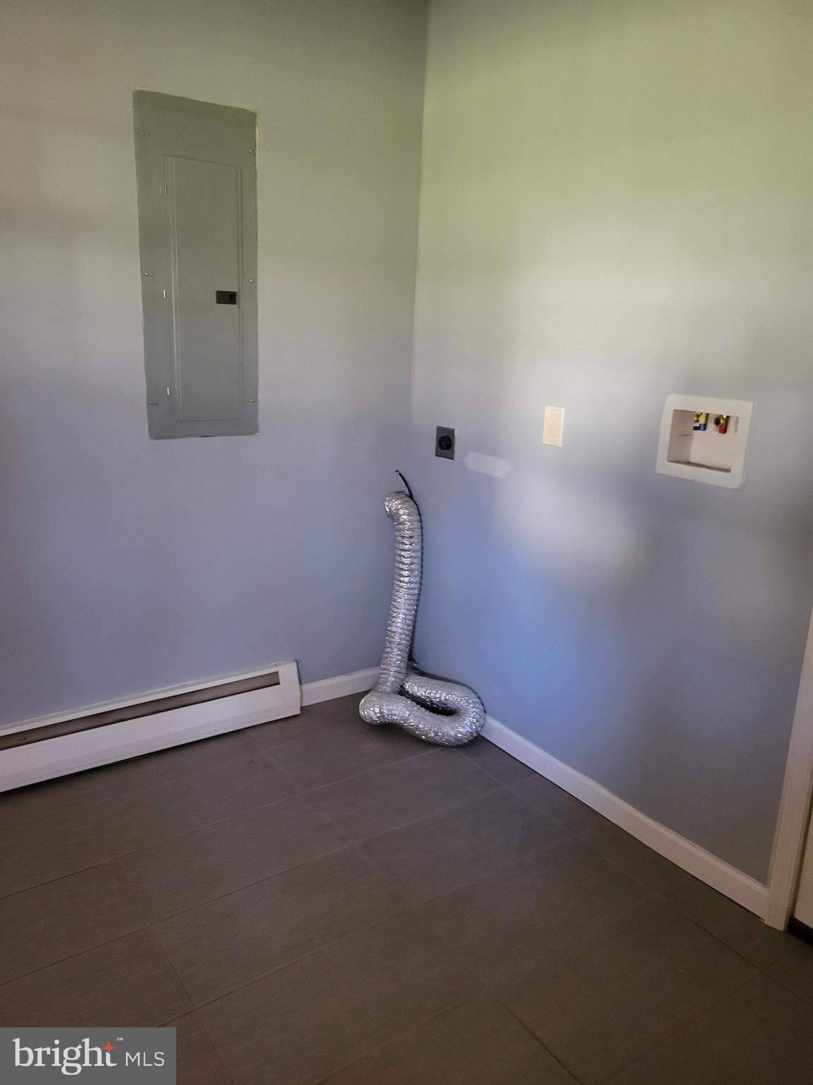 AUDUBON ESTATES - Residential Lease