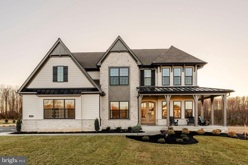 Photo of 5600 Majestic View Drive #DEVONSHIRE, SCHNECKSVILLE, PA 18078 (MLS # PALH2013316)