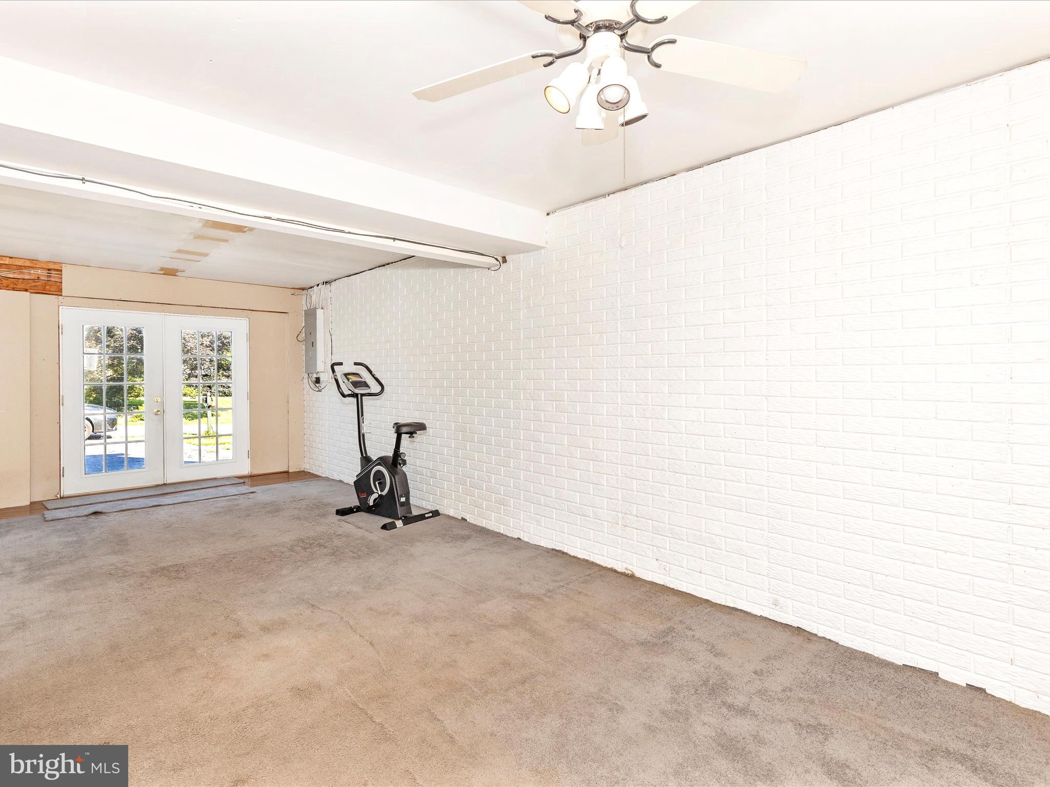 WILDFLOWER RIDGE - Residential