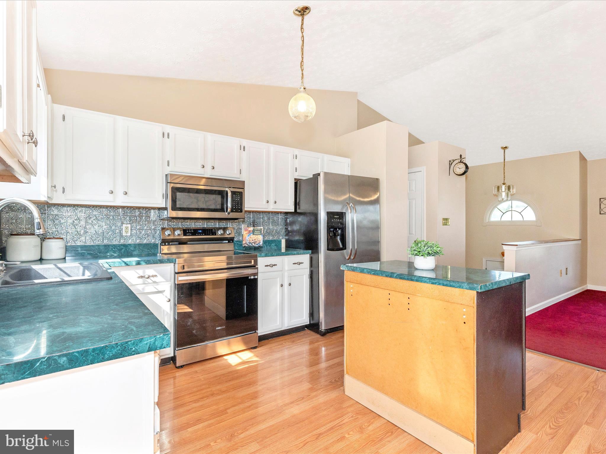 WILDFLOWER RIDGE - Residential