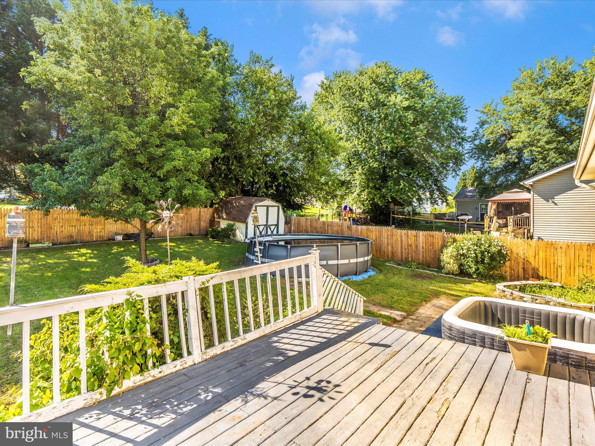 WILDFLOWER RIDGE - Residential