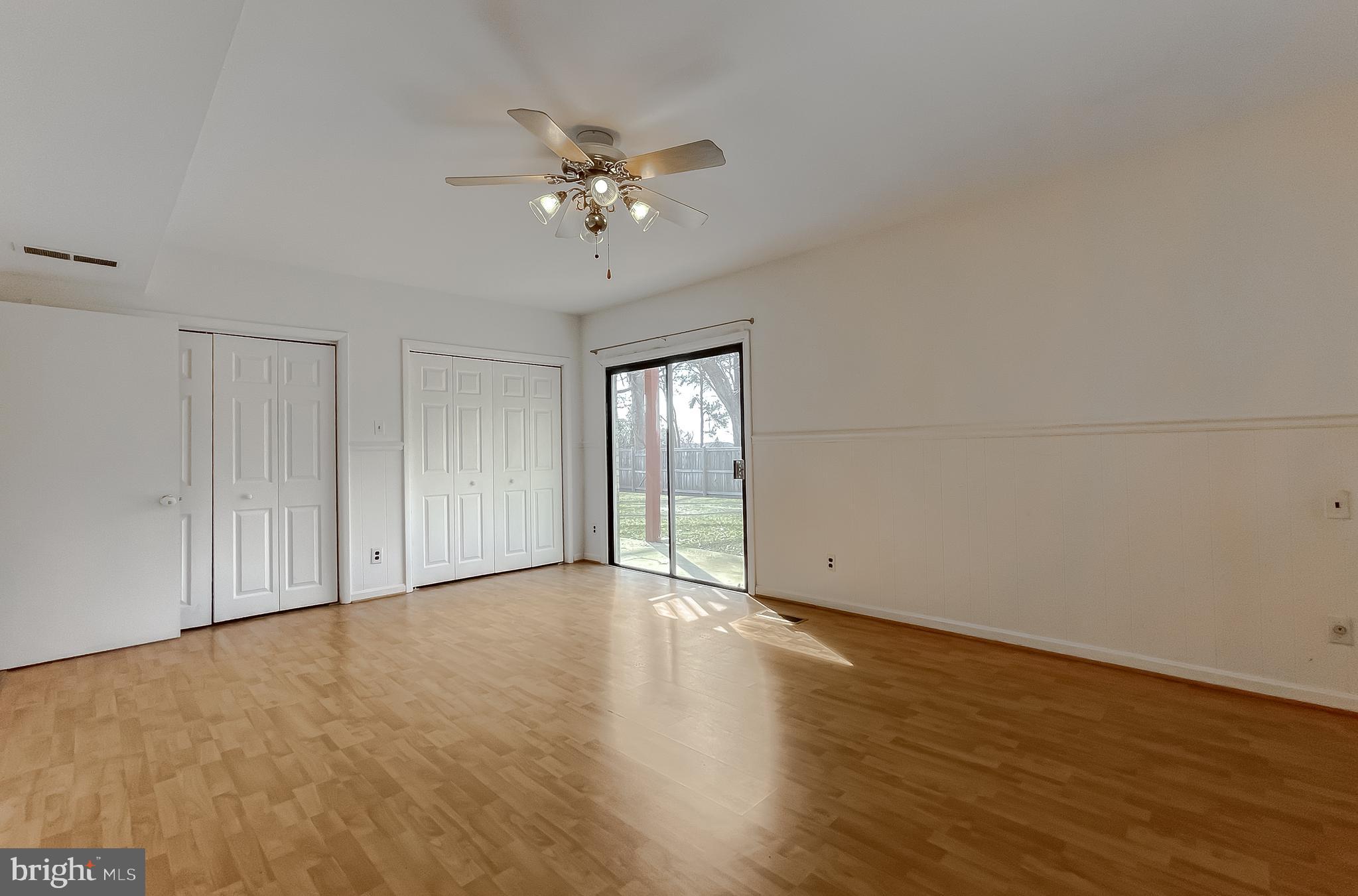 BRETON BAY - Residential