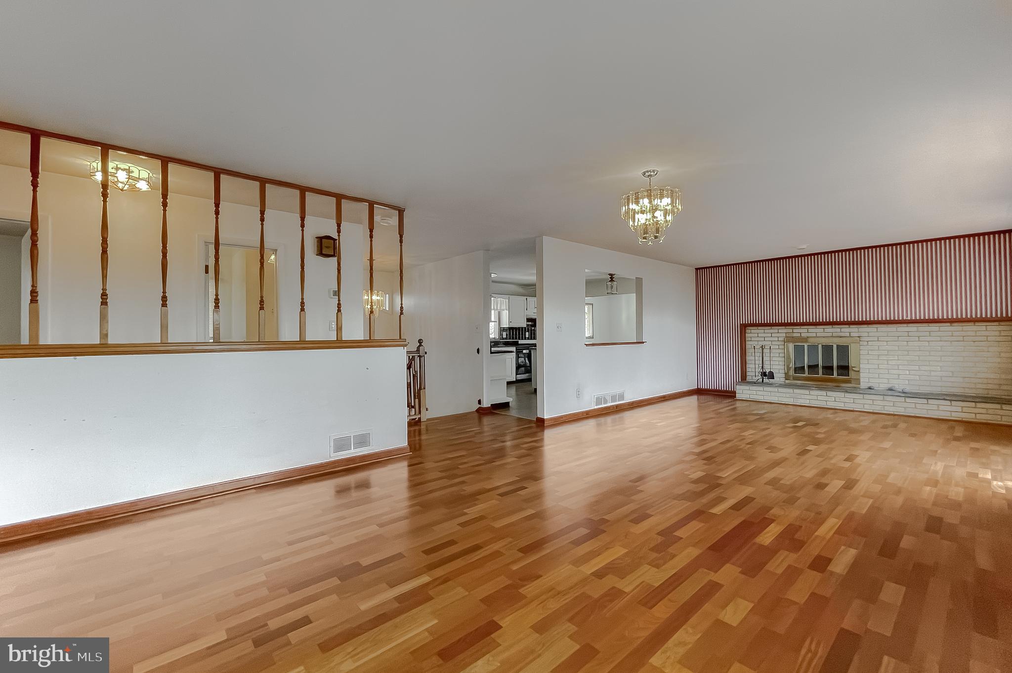 BRETON BAY - Residential