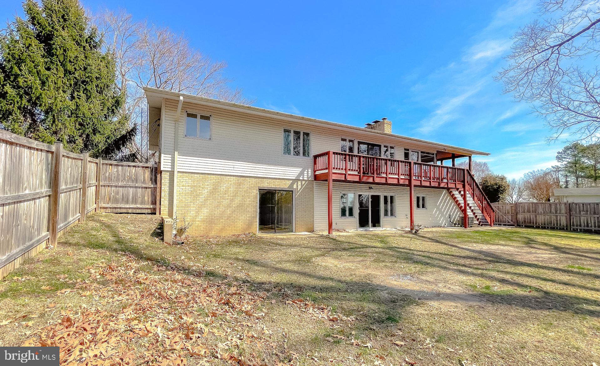 BRETON BAY - Residential