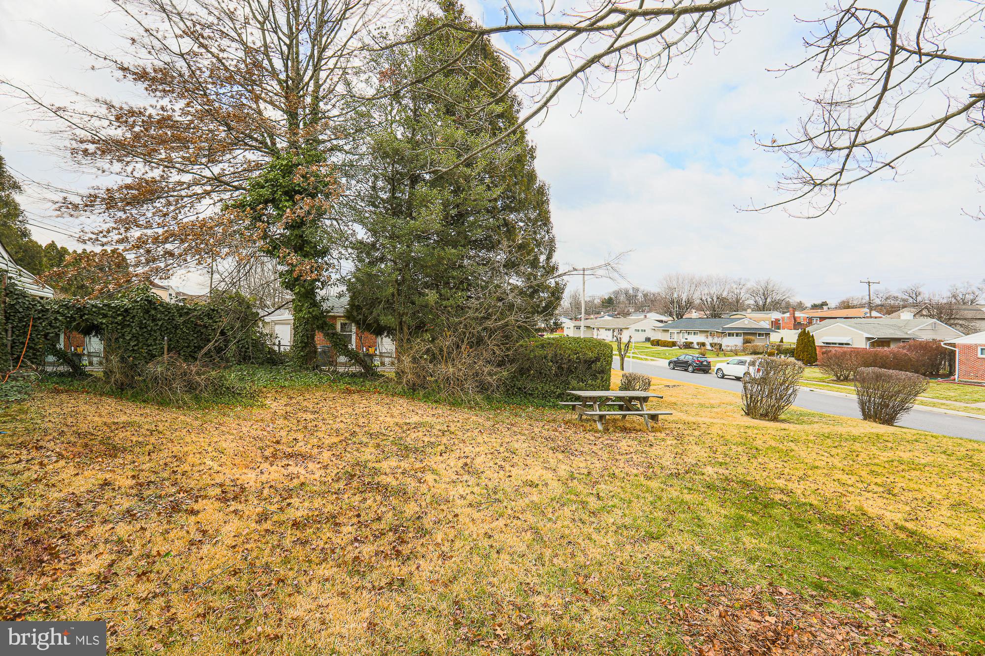 WOODCROFT - Residential