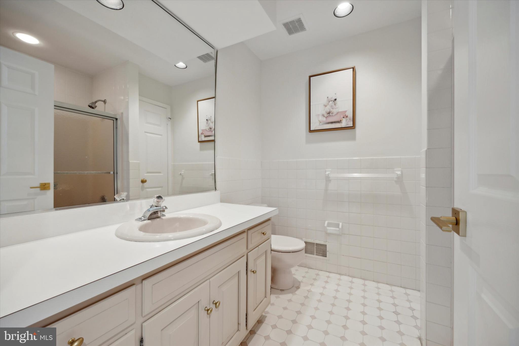 TRIANON - Residential