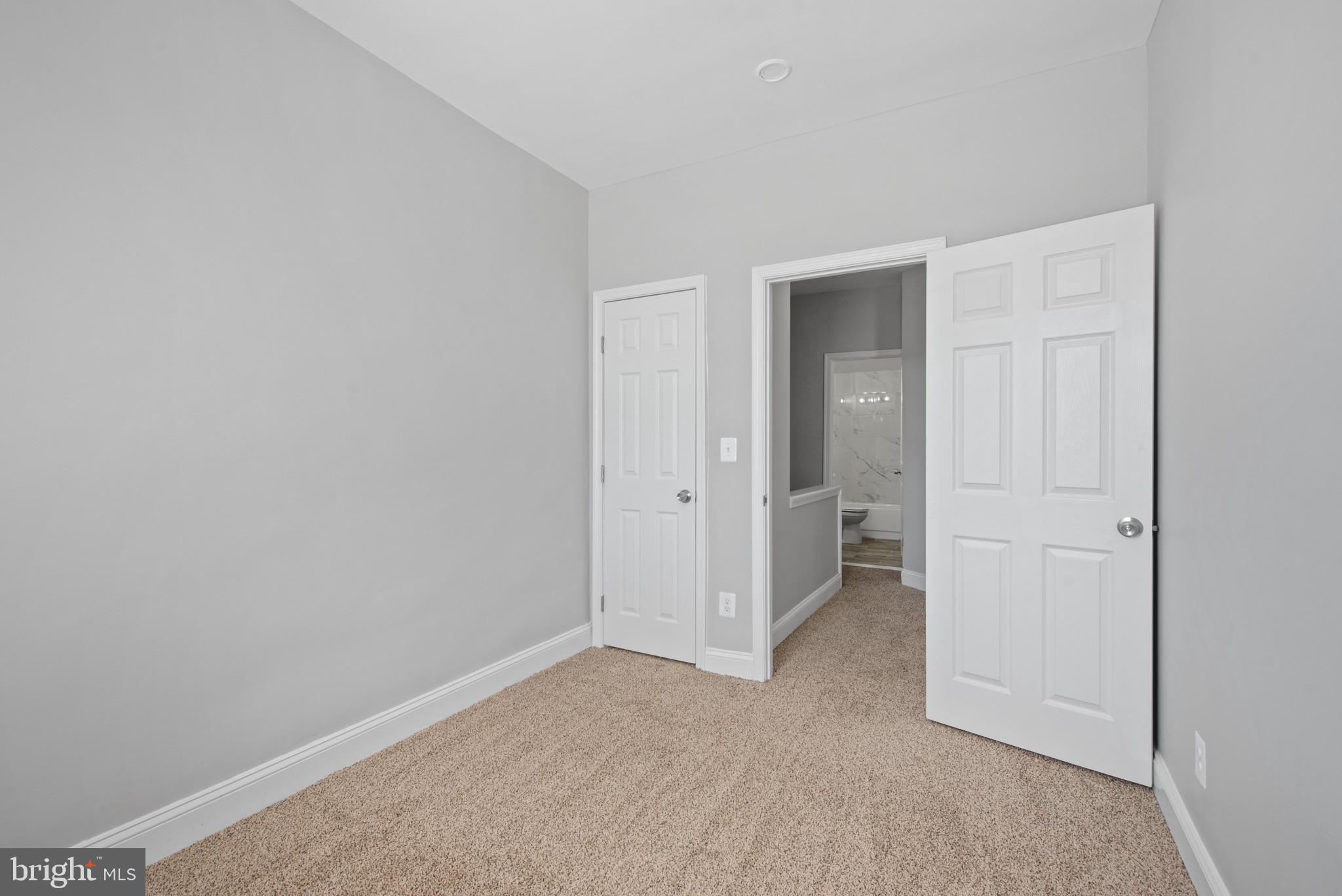 FRANKLINTOWN ROAD - Residential Lease