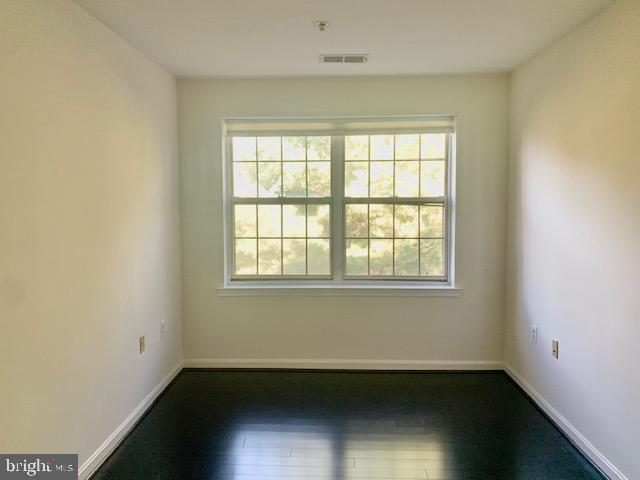 THE OAKS AT WASH WOODS CONDO - Residential Lease