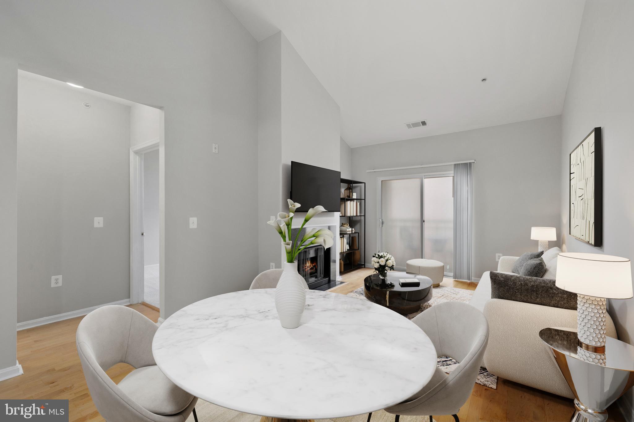 MARQUIS AT VIENNA STATION - Residential