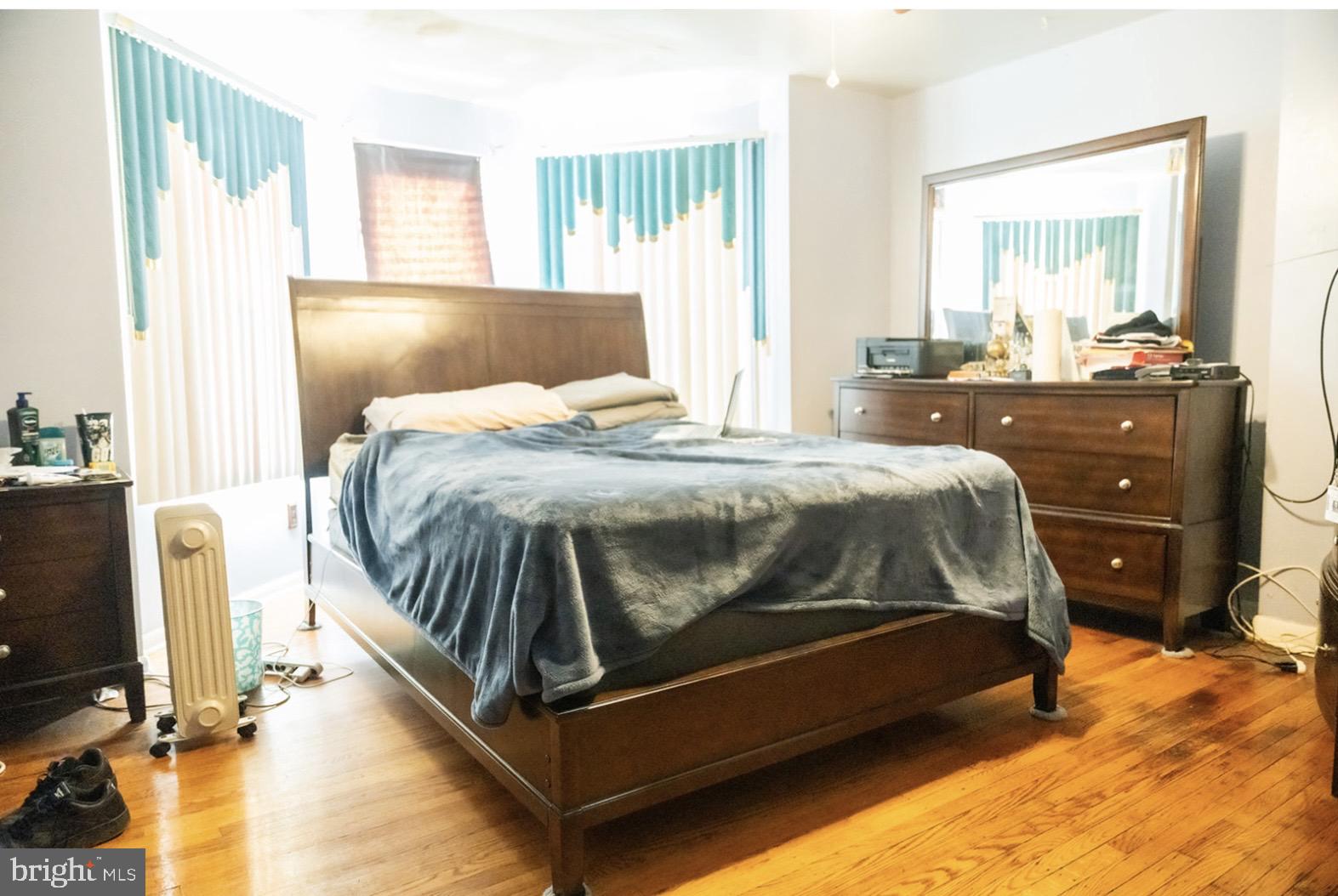 COBBS CREEK - Residential