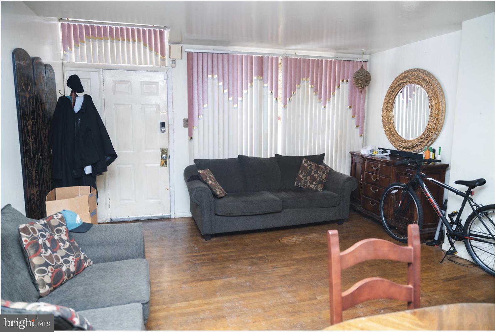 COBBS CREEK - Residential