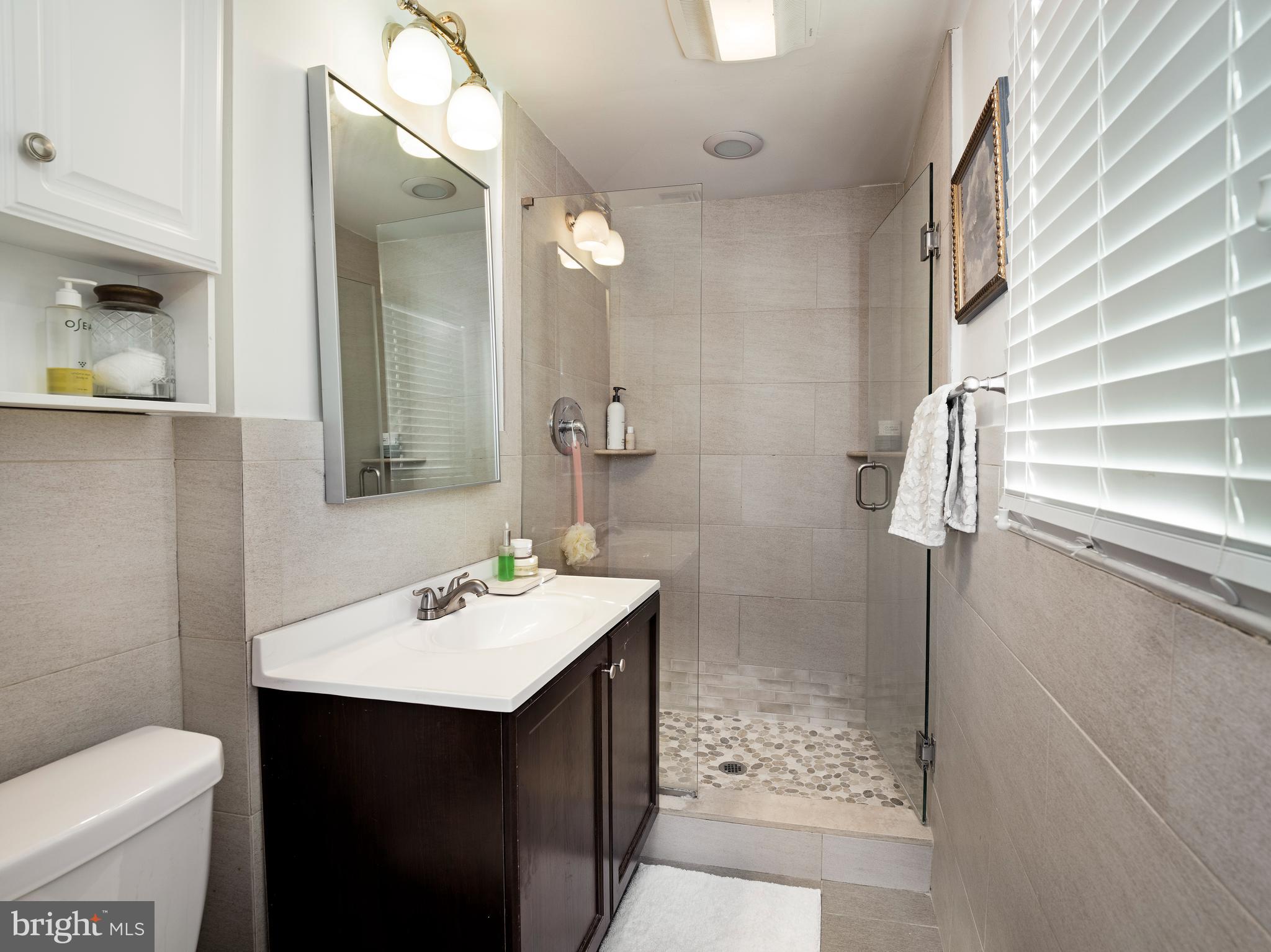 DEEPDALE - Residential