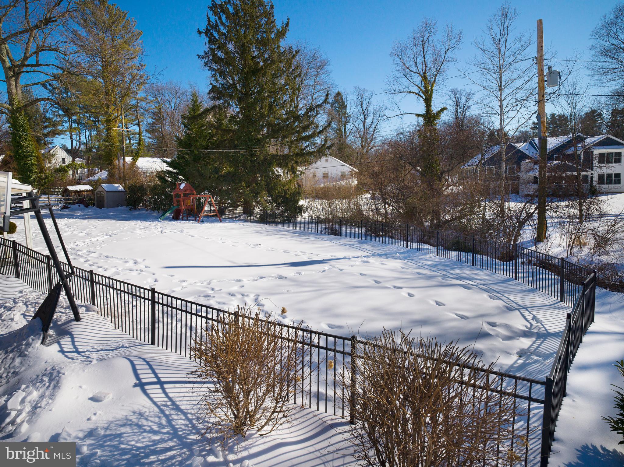 DEEPDALE - Residential