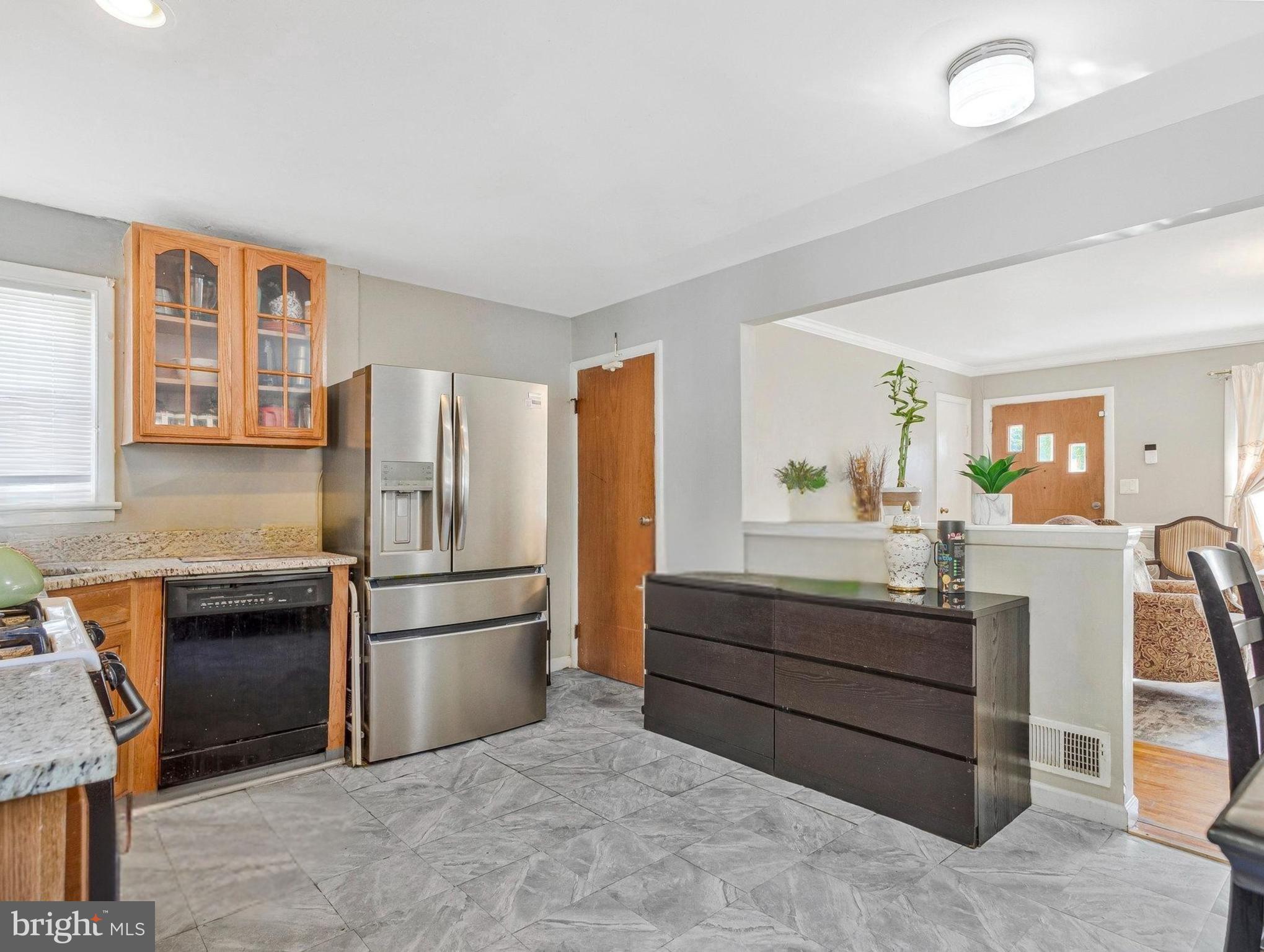 LANHAM WOODS - Residential