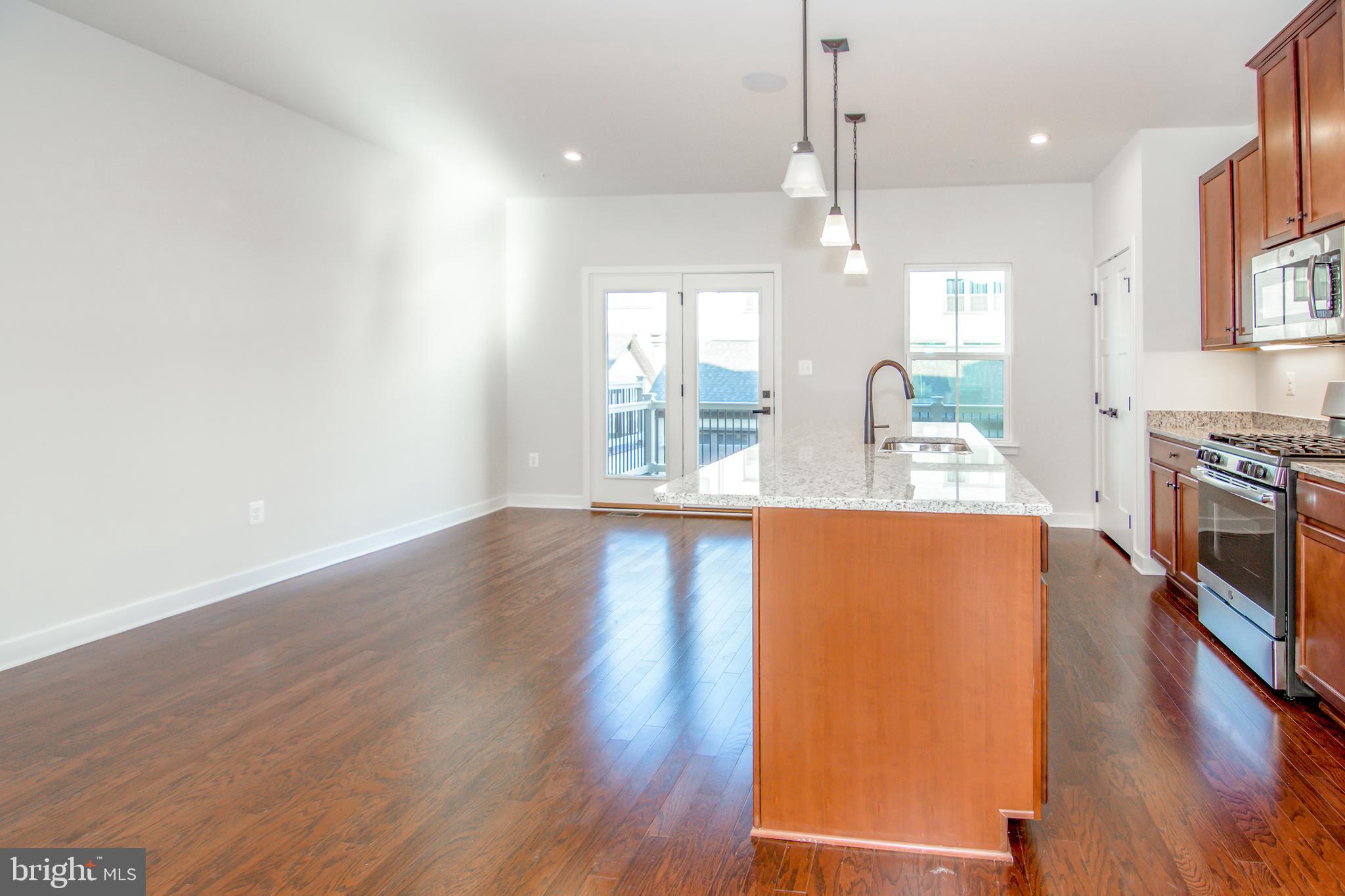 GREENLEIGH AT CROSSROADS - Residential Lease