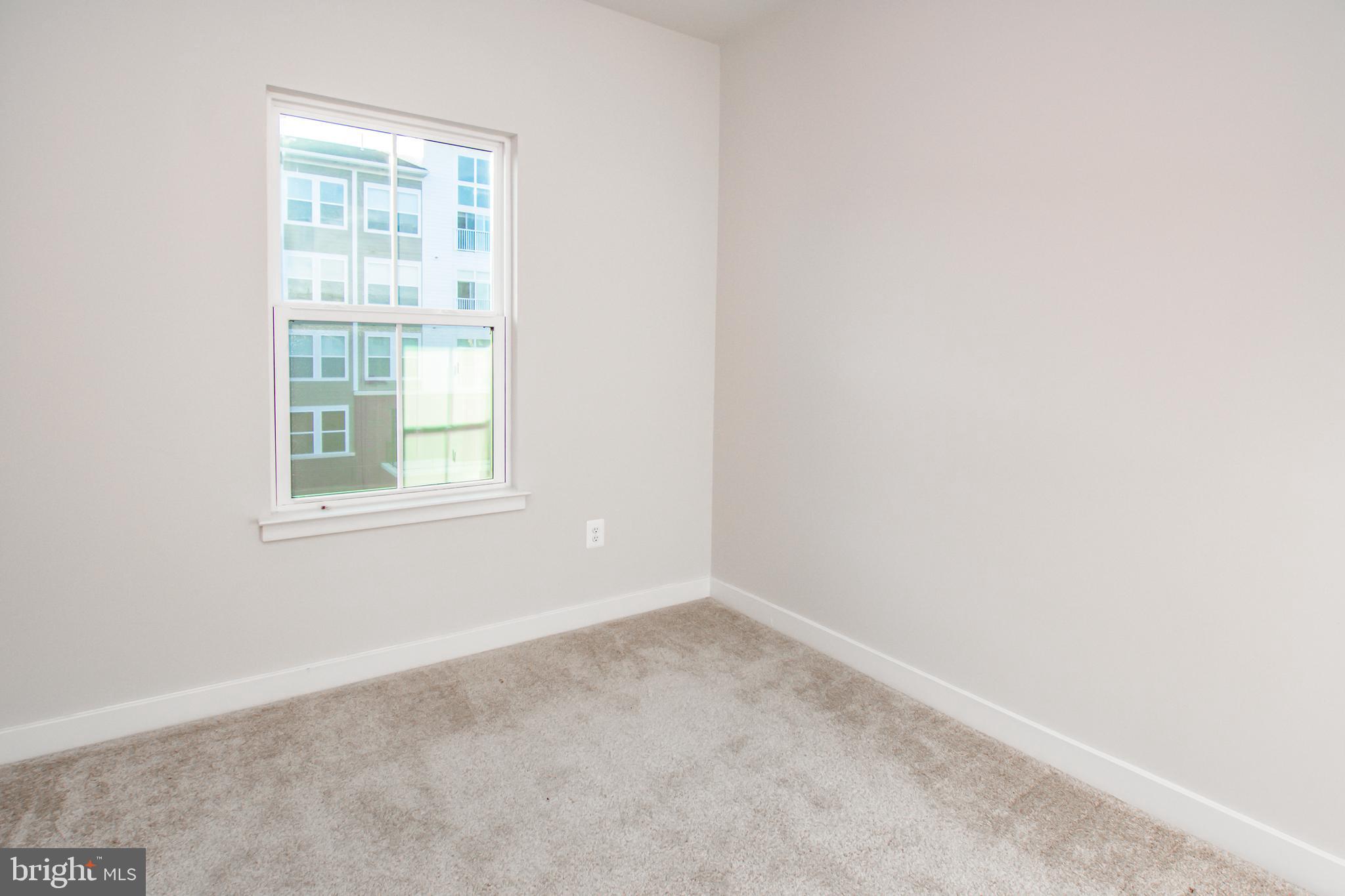 GREENLEIGH AT CROSSROADS - Residential Lease