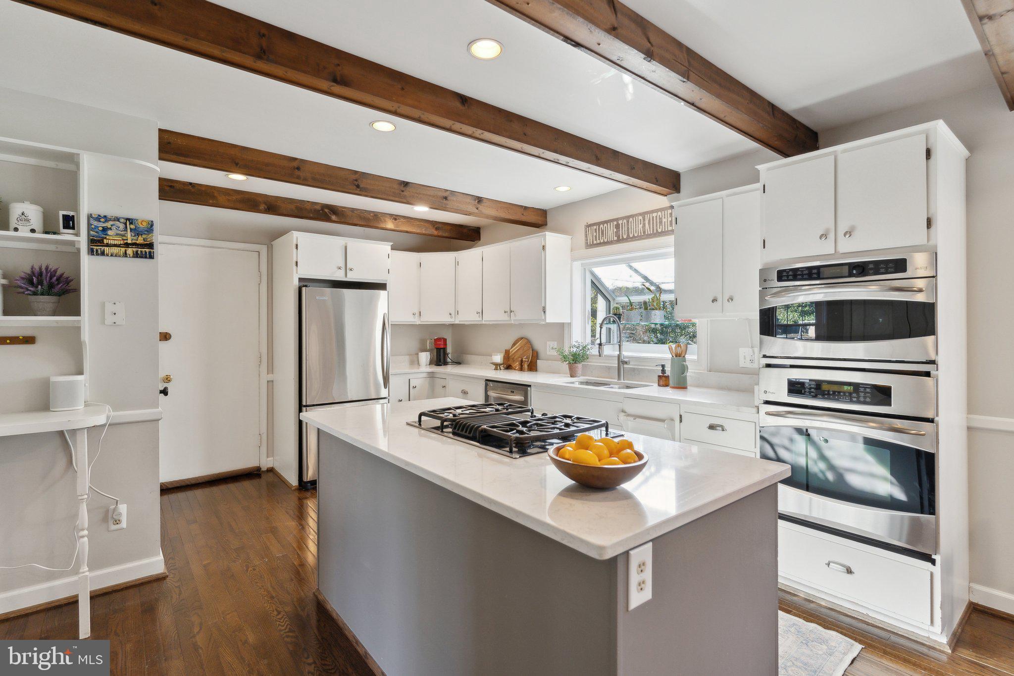 STRATFORD LANDING - Residential