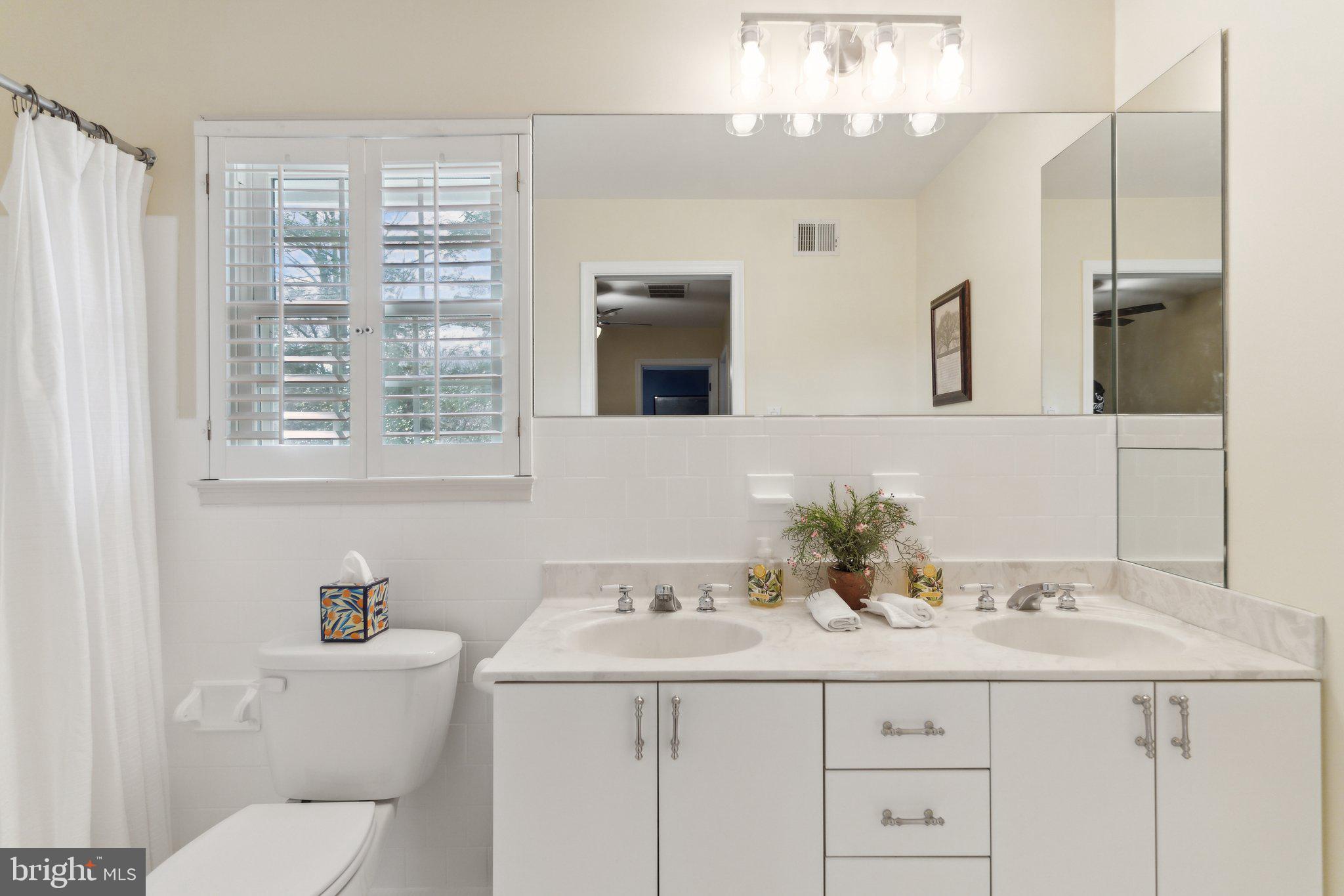 STRATFORD LANDING - Residential