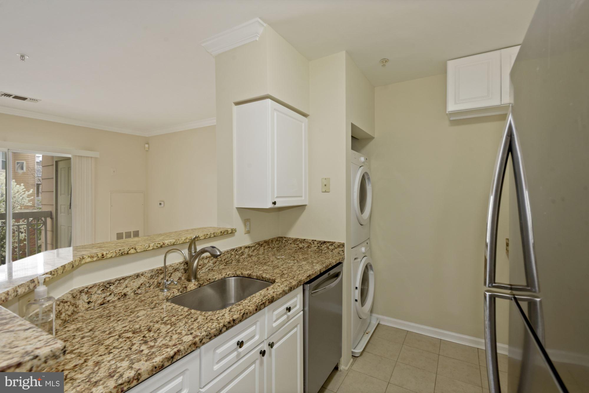 WORLDGATE CONDO - Residential Lease