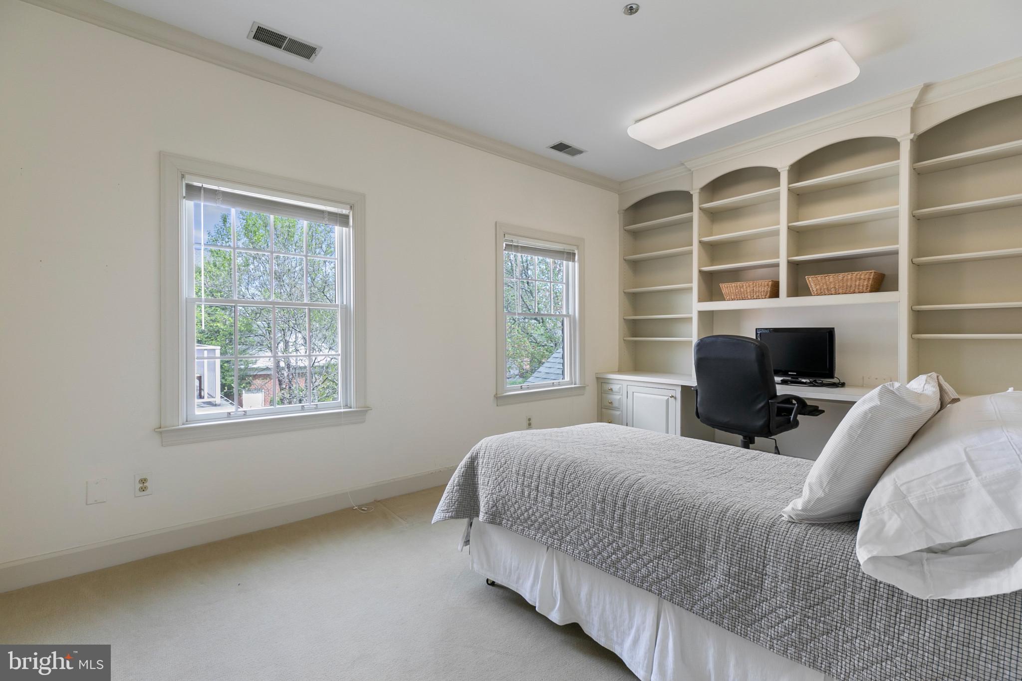 BRIGHTWOOD - Residential