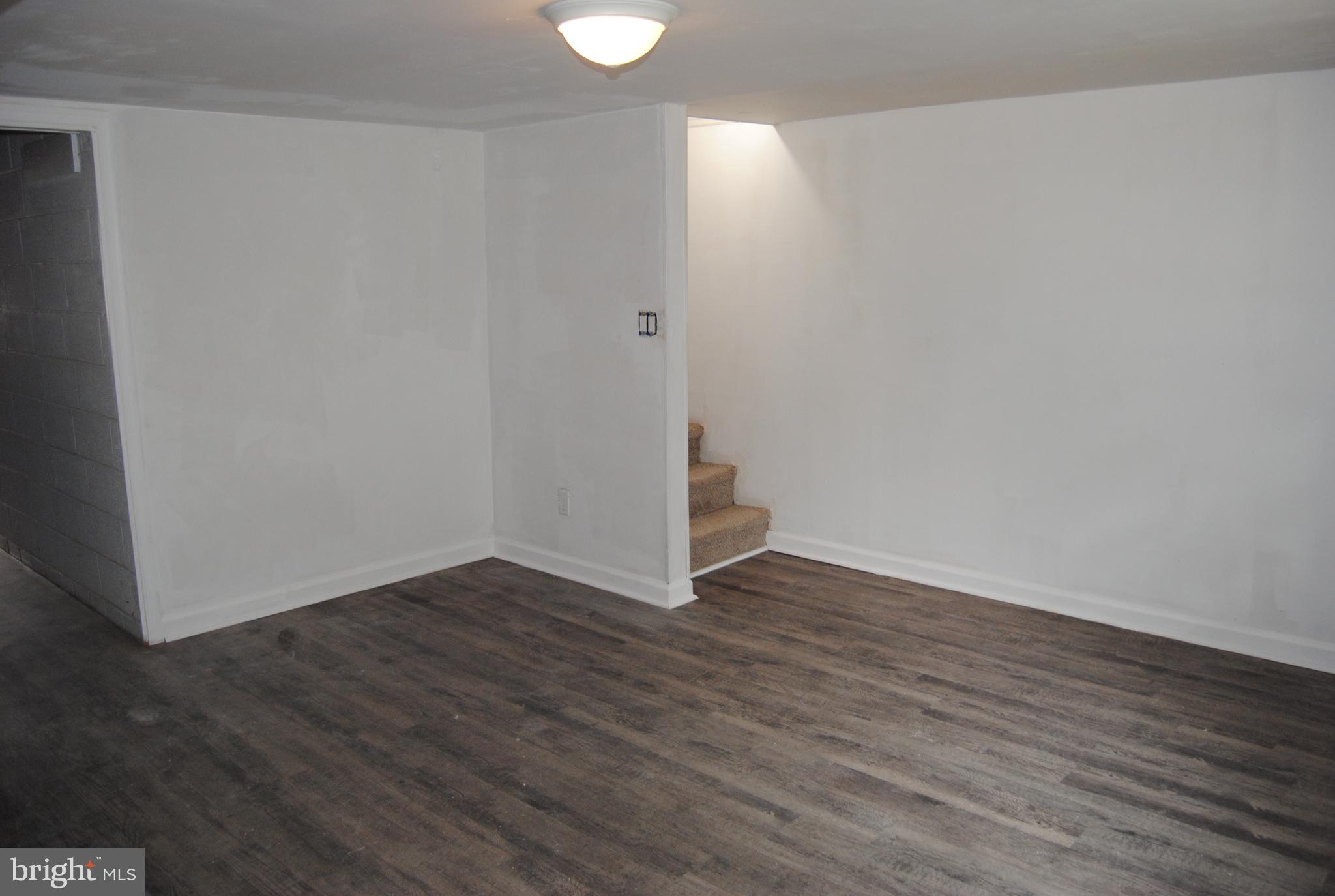 NORTH HILLS - Residential