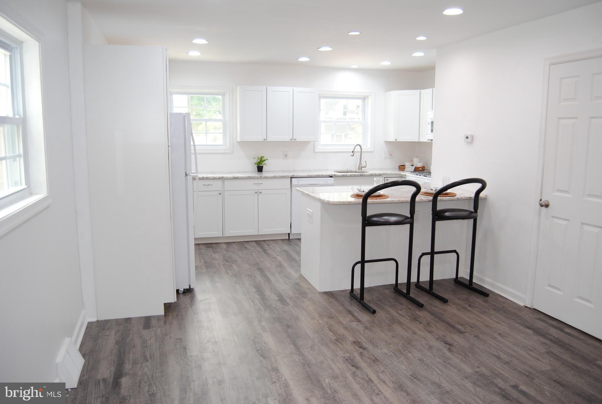 NORTH HILLS - Residential