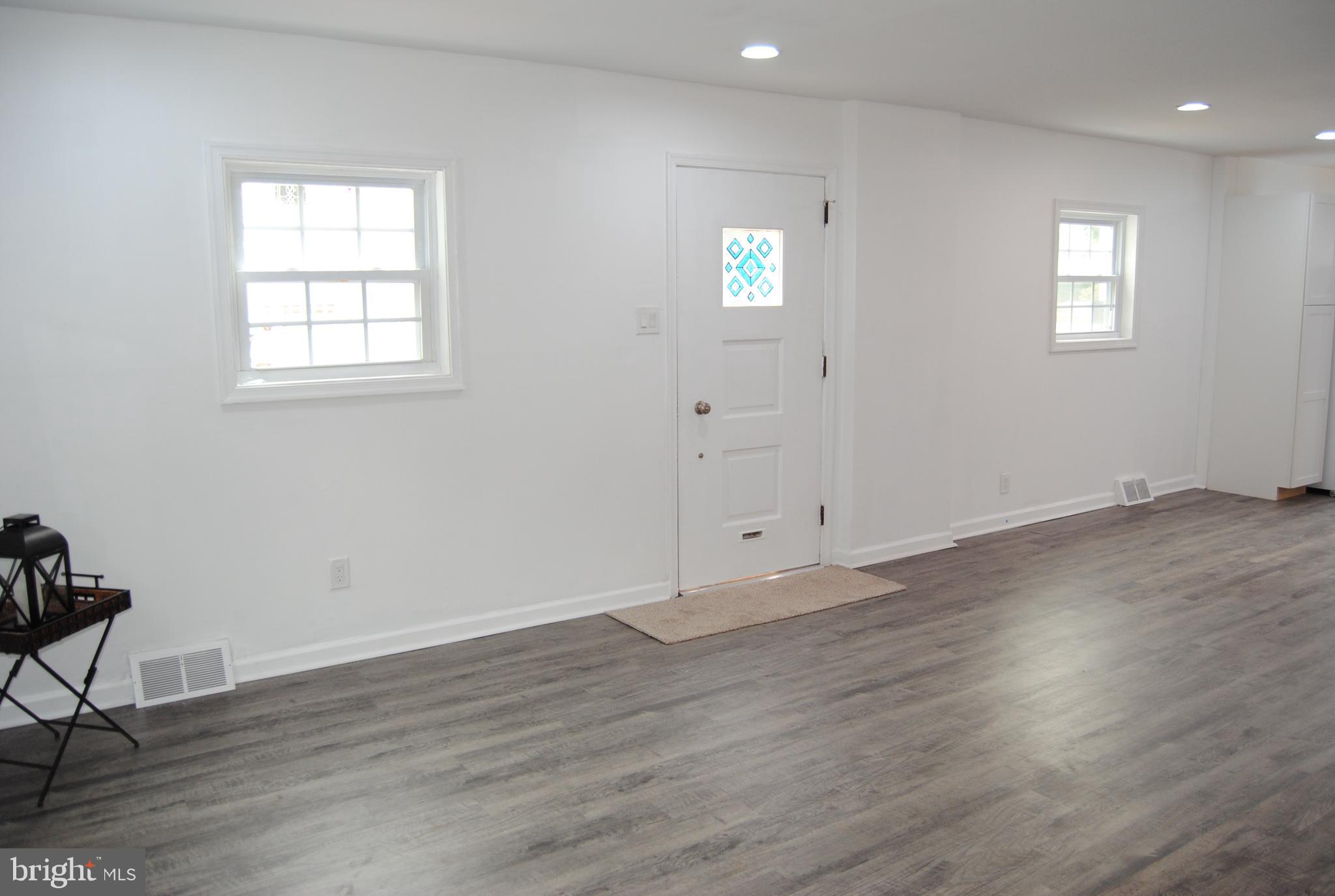 NORTH HILLS - Residential