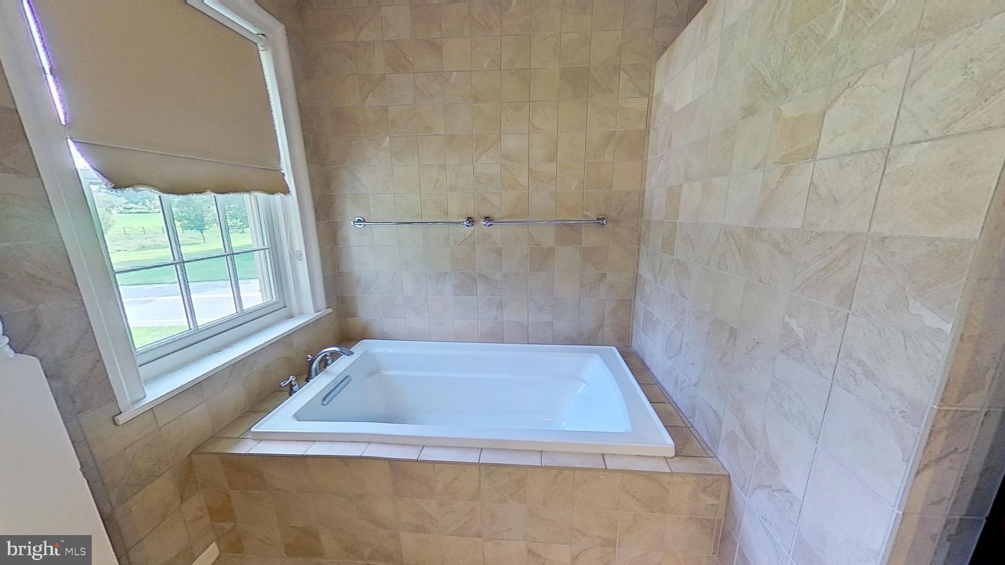 WEST MANCHESTER TWP - Residential Lease