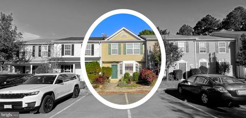 Photo of 46074 Callas Way, LEXINGTON PARK, MD 20653 (MLS # MDSM2027970)