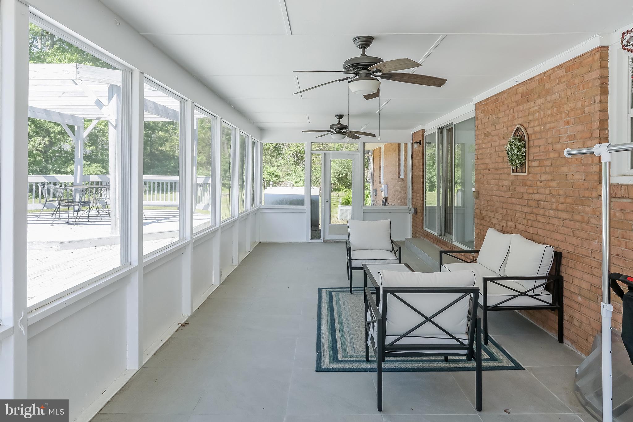 NOKES/BRENTS/TRN - Residential