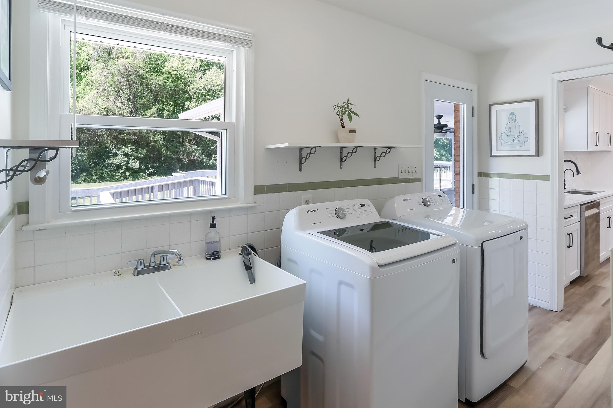 NOKES/BRENTS/TRN - Residential