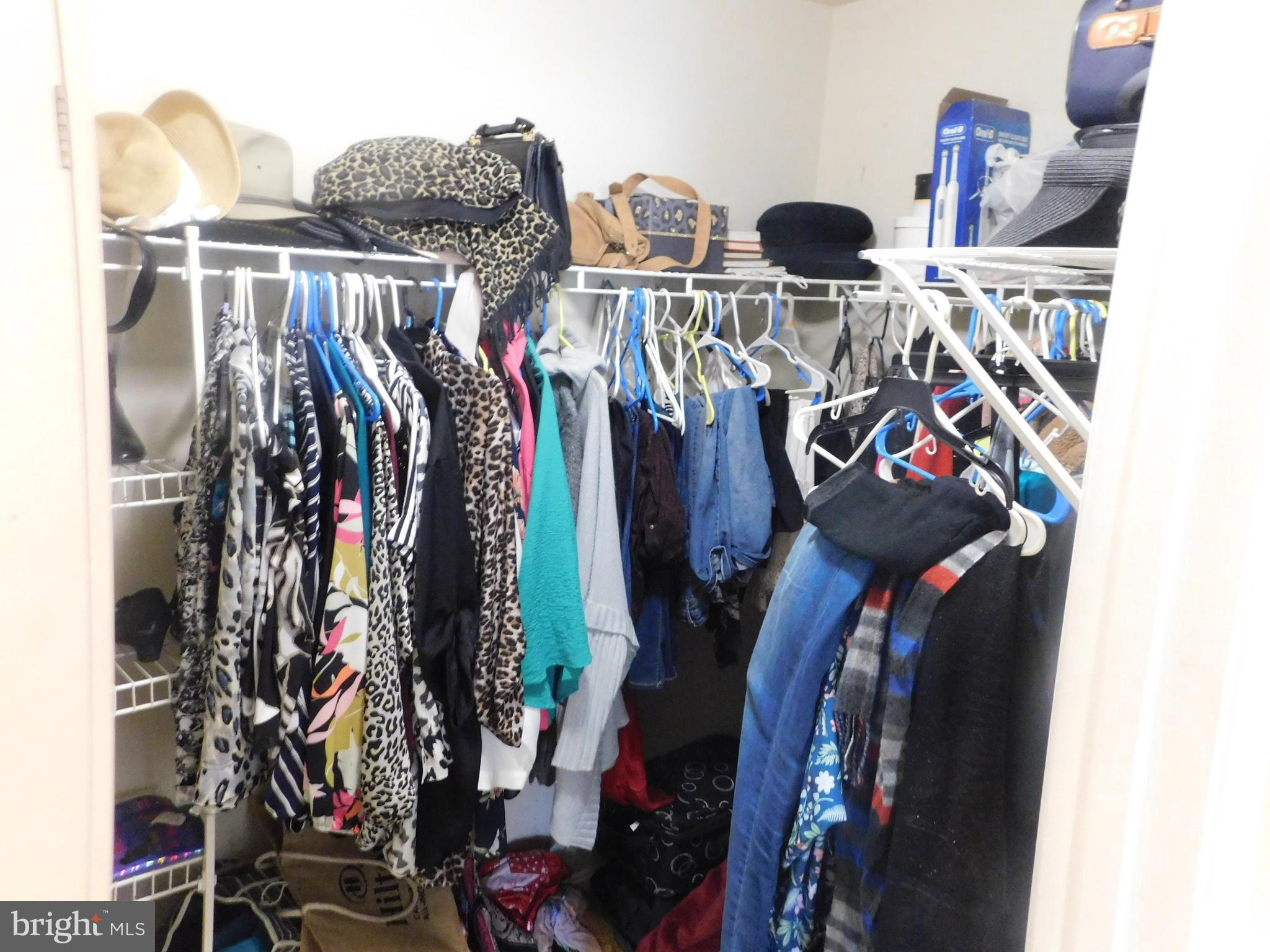 MOSBY RIDGE CONDO - Residential Lease