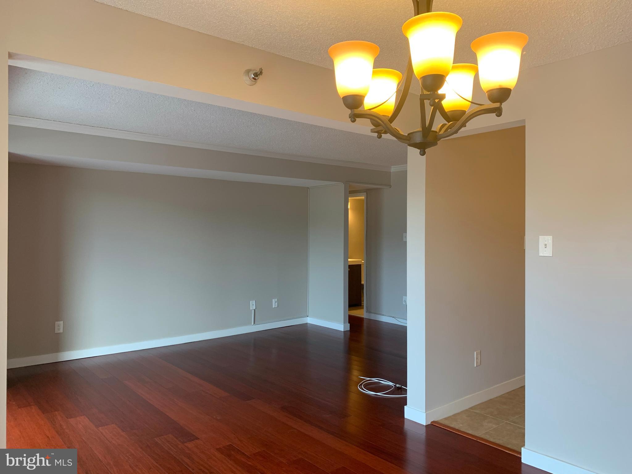 CHELSEA TOWERS - Residential Lease